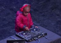 DJ Arch Jr- trīsgadnieks “spridzina” zāli āfrikāņu šovā “Minūte slavas” VIDEO