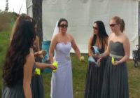 Viņa tika pamesta tieši pirms viņas kāzām, tāpēc viņa izdarīja kaut ko lielisku ar viņas kleitu FOTO,VIDEO