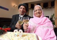 Pasaulē vecākais laulātais pāris, kuriem kopā ir 213 gadi, nosvinējuši 90-to kāzu jubileju! FOTO
