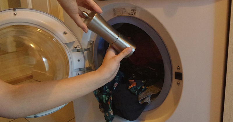 Pievieno nedaudz piparus veļasmašīnai mazgāšanas laikā… Un tu brīnīsies, kas notiek!