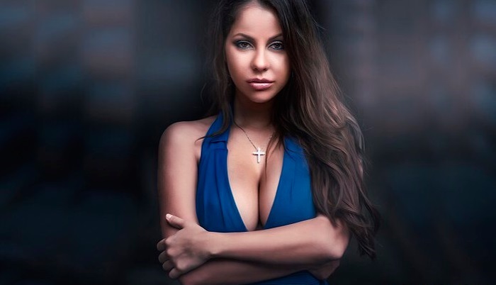 Pornozvaigzne Berkova paziņo, ka vēlas balotēties Krievijas Federācijas prezidenta amatam. FOTO