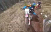VIDEO: Motobraucēji iznīcina pat vēsturisku cīņu vietas. Kad tas beigsies?! VIDEO: Motobraucēji iznīcina pat vēsturisku cīņu vietas. Kad tas beigsies?!