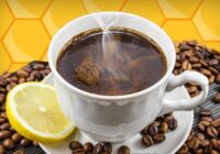 Kas notiks ar organismu, ja regulāri dzersi kafiju ar medu un citronu?
