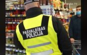 VIDEO: Policija pārbauda masku lietošanu; tirgotāji aicina atteikties no sodiem uzņēmējiem VIDEO: Policija pārbauda masku lietošanu; tirgotāji aicina atteikties no sodiem uzņēmējiem